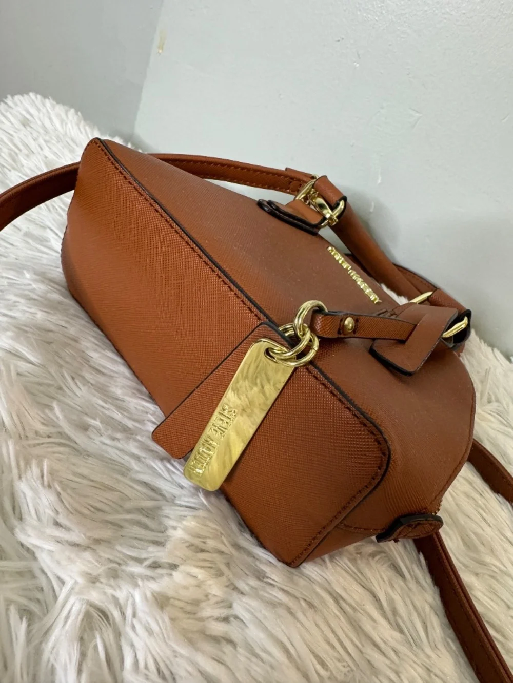 Steve Madden Small Brown Satchel Crossbody Bag with Detachable Strap.